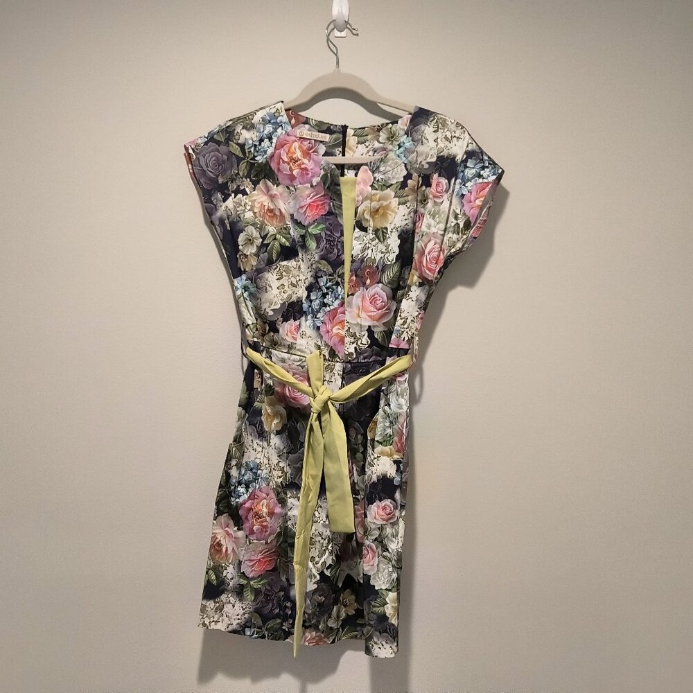 Esito NWOT English Rose short sleeve floral dress with tie sash  Size 40